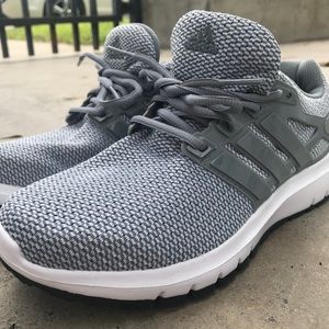 Men’s Adidas Size 8